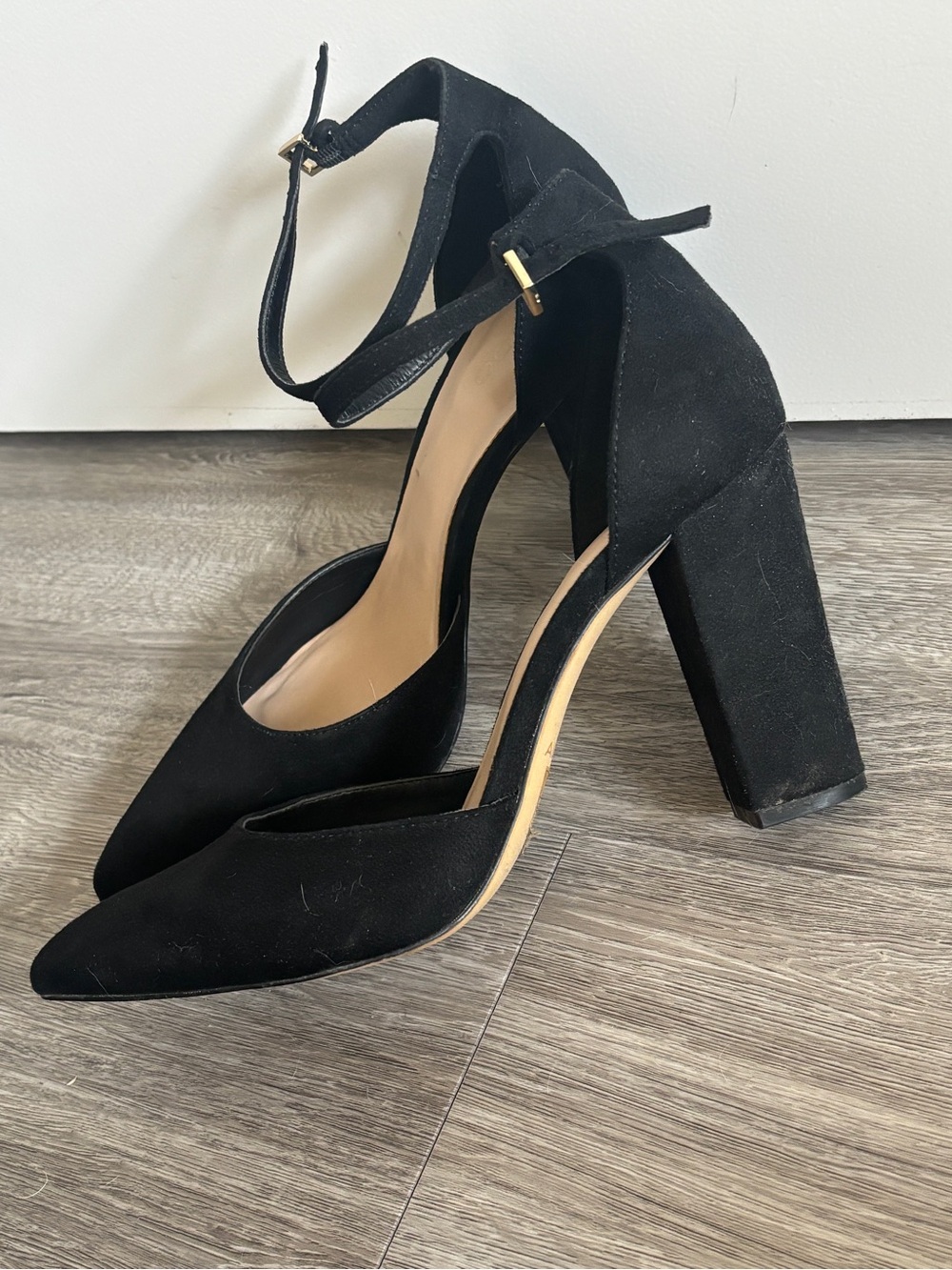 Aldo Black Pointed Toe Ankle-Strap Block Heels - Picture 4 of 8